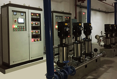 第四代電子式無負(fù)壓供水加壓設(shè)備樣機(jī)